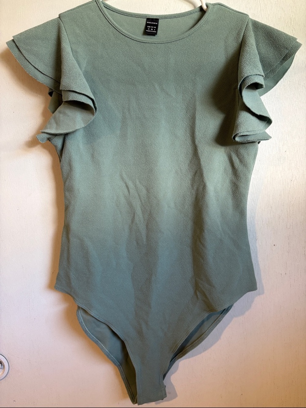 SHEIN Sage Green Ruffle Sleeve Bodysuit